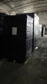 防雨布包装现场